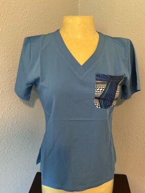 Plus-Size Short-Sleeve Utility Jumpsuit in Light Blue Scrub Set